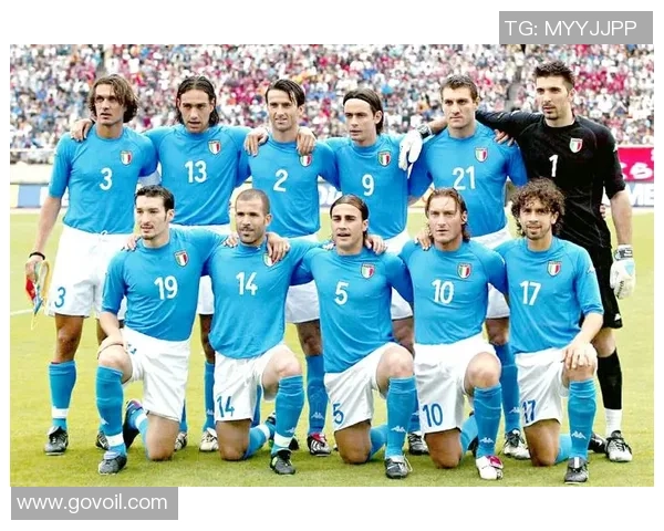 足球明星入场时最帅穿搭大公开 看他们如何用时尚征服球场